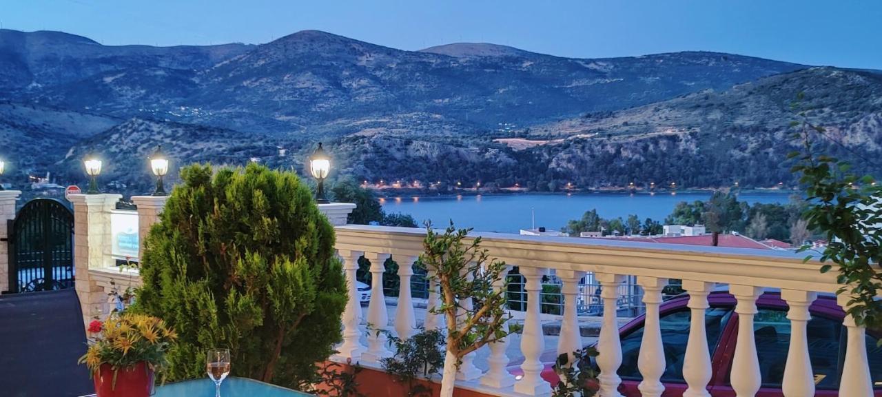 Blue Lagoon Luxury Apartment B2 أرغوستولي المظهر الخارجي الصورة